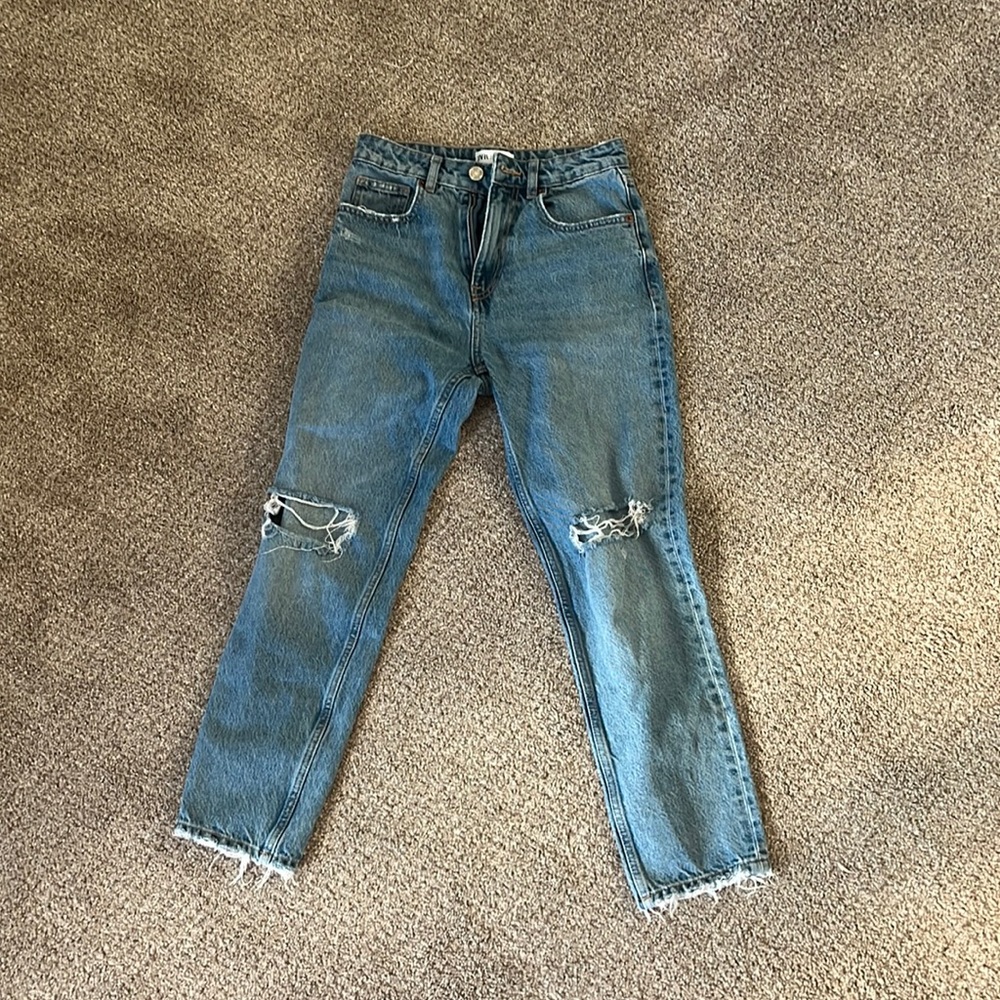 Zara jeans. Size 4, great condition